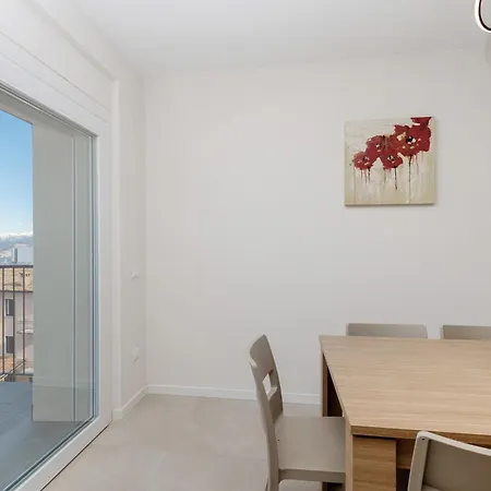 Giulio Apartmán *